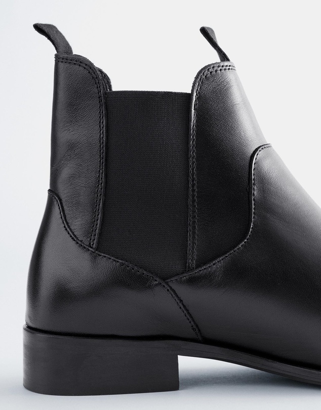 & Other Stories - Pointed-Toe Leather Chelsea Boots
