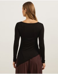 Atmos&Here - Wool Blend Asymmetrical Hem Long Sleeve Top