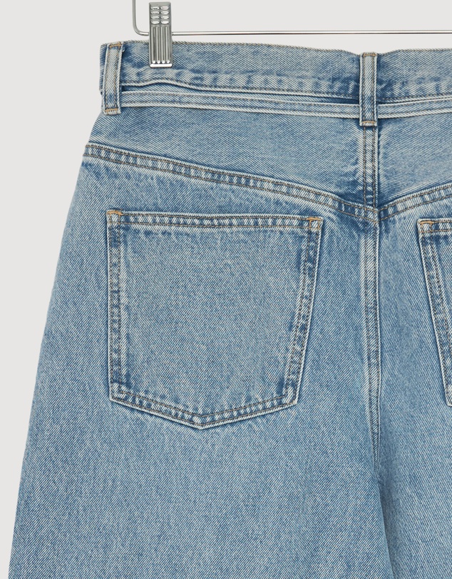 Revibe - Repaired Assembly Label Loose Fit Jeans - AU 9