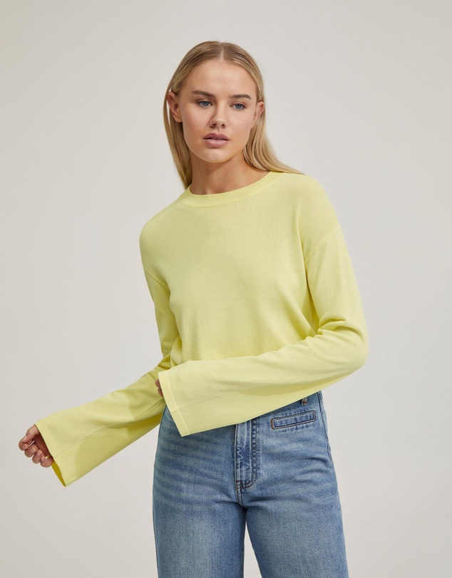Oxford - Bridgette Flare Sleeve Knit