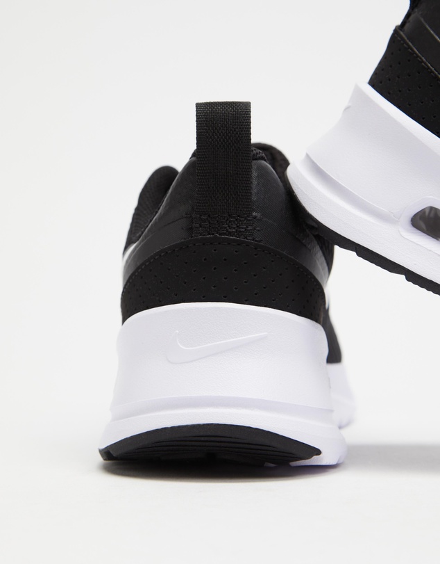 Nike - Air Max Nuaxis - Women's