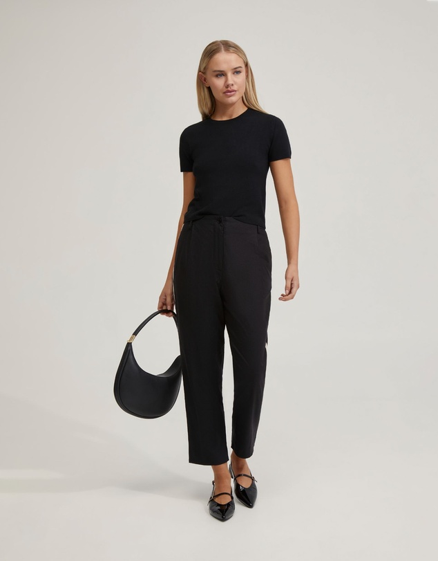 Oxford - Olivia Crop Knit Top