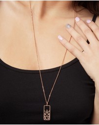 Pastiche - White Orchid Necklace