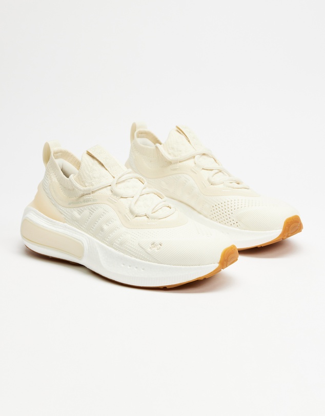 Under Armour - Phantom 4 - Women's