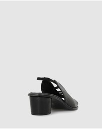 Beau Coops - Delphine Slingbacks