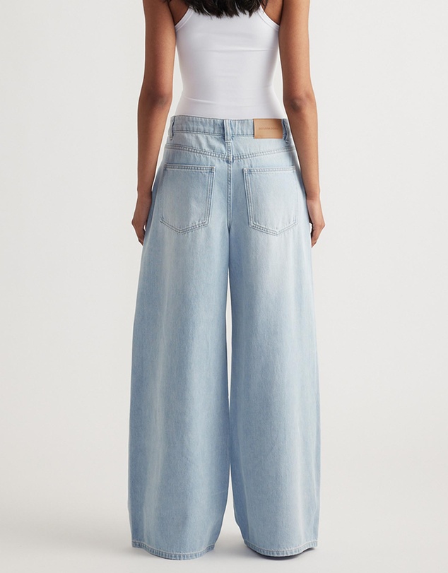 Decjuba - Winnie Super Wide Leg Jeans