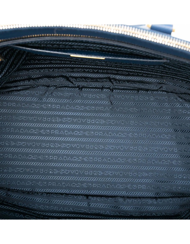 Pre-Loved by Azura Reborn - Pre-Loved Large Saffiano Lux Galleria Double Zip Tote