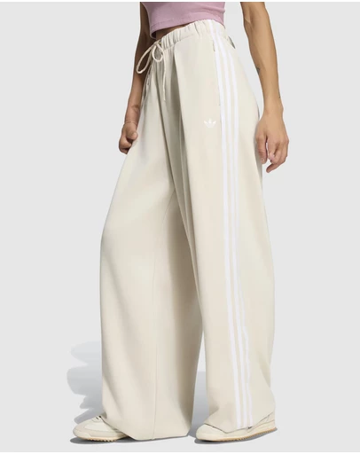 adidas Originals - ADILUNA SEASON 2 x JENNIE Pleated Track Tracksuit Bottoms