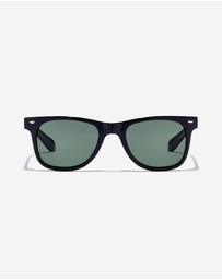 Hawkers Co - HAWKERS - SLATER - POLARIZED BLACK GREEN Sunglasses for Men and Women UV400