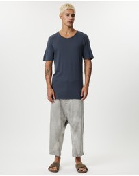 Surrounded By Ghosts - The Onyx Slim Rib Knit T-Shirt