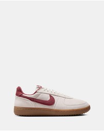 Nike - Field General - Women's