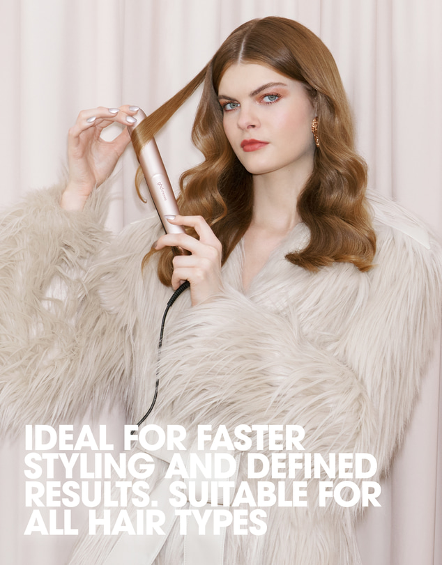 ghd - chronos™ Ultra-Fast Hair Straightener Limited Edition Gift Set in Cashmere Beige