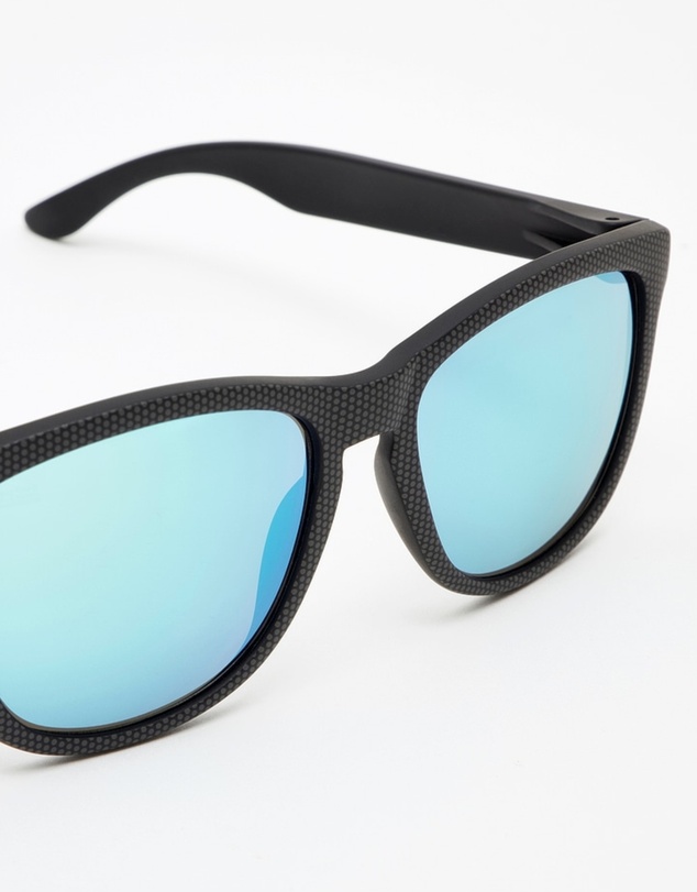 Hawkers Co - HAWKERS - Polarized Carbono Blue Chrome One Sunglasses for Men and Women UV400