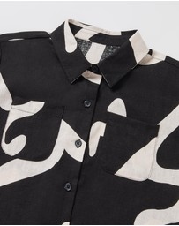 Subtitled - Girls Charlie Swirl Short Sleeve Shirt