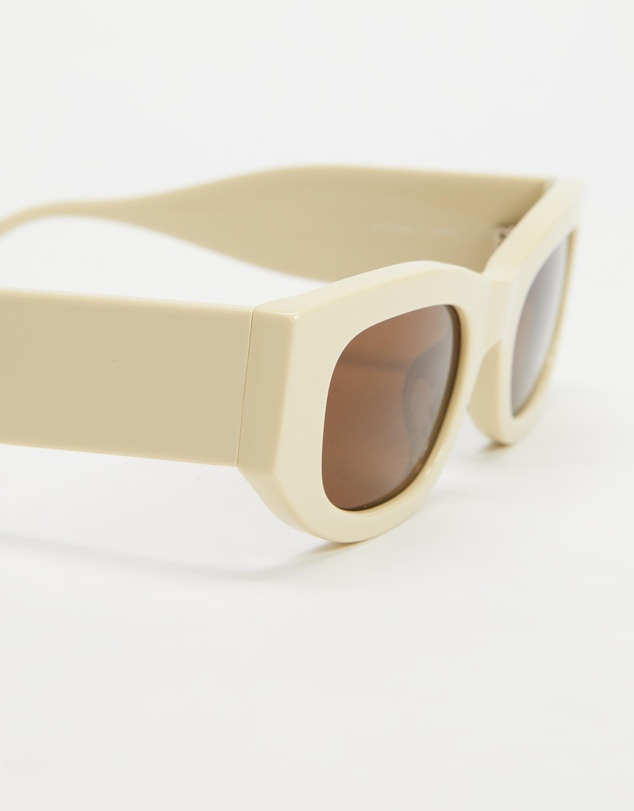 Assembly Label - Frame 11 Angular Sunglasses