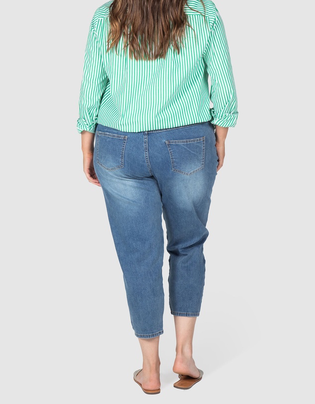 Love Your Wardrobe - Jordyn Mid Wash Stretch Jeans