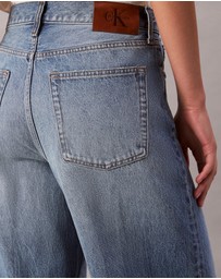 Calvin Klein Jeans - Low Rise Baggy Jeans