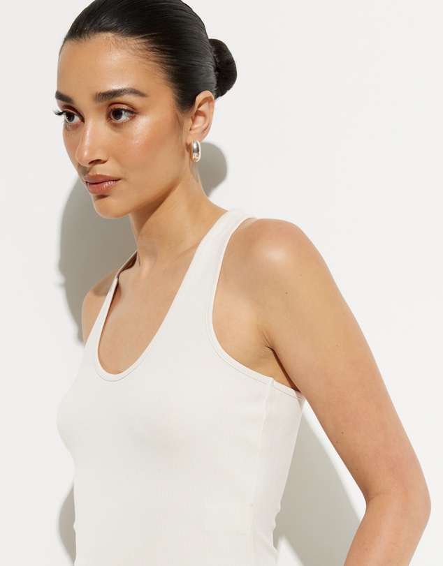 Calli - T Bar Rib Tank