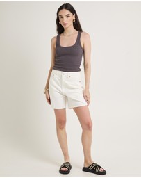 General Pants Co. Basics - Super Scoop Classic Tank Top