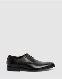 yd. - Marble Leather Dress Shoe