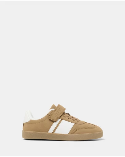 Kicks - Kennedy