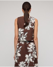 Staple the Label - Elara Top
