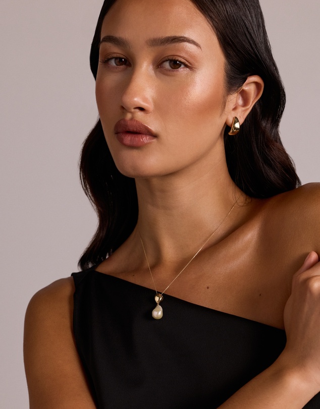 Michael Hill - Baroque Cultured Freshwater Pearl Drop Necklace in 10kt Yellow Gold
