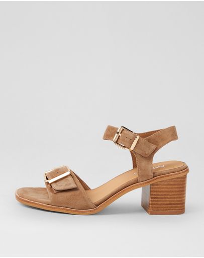 LT CHOC-NATURAL HEEL