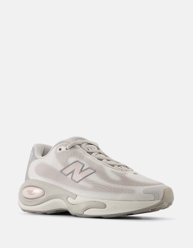 New Balance - AC Runner - Women's