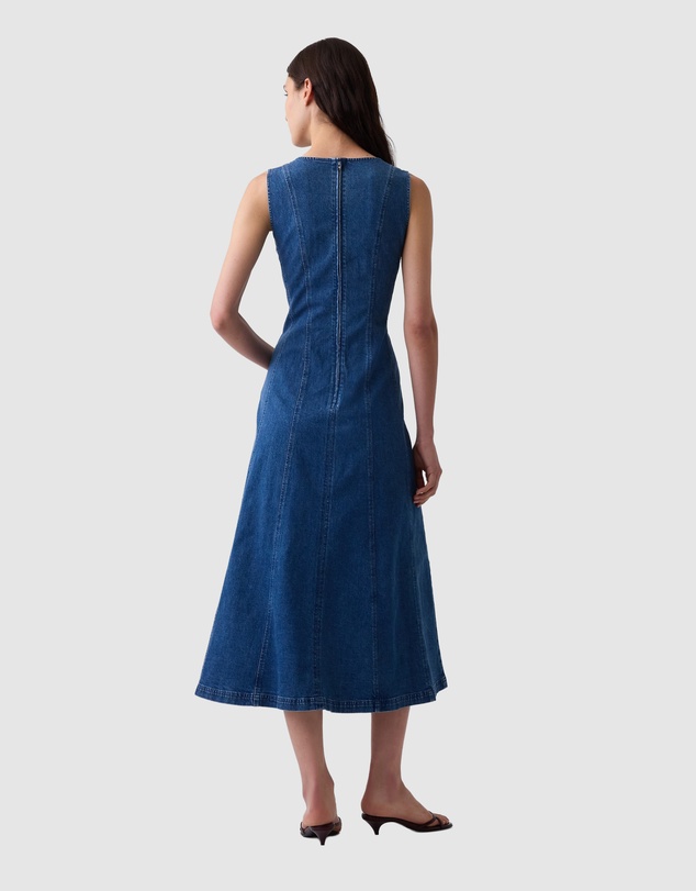 GAP - Sleeveless Seamed Denim Maxi Dress