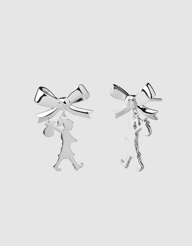 Karen Walker - Girl With The Bow Earrings