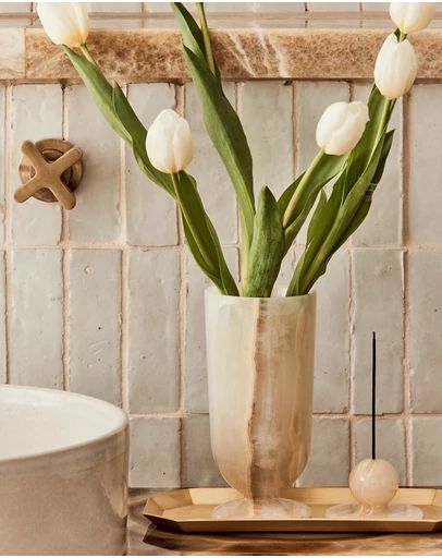 Black Blaze - Bouquet Vase