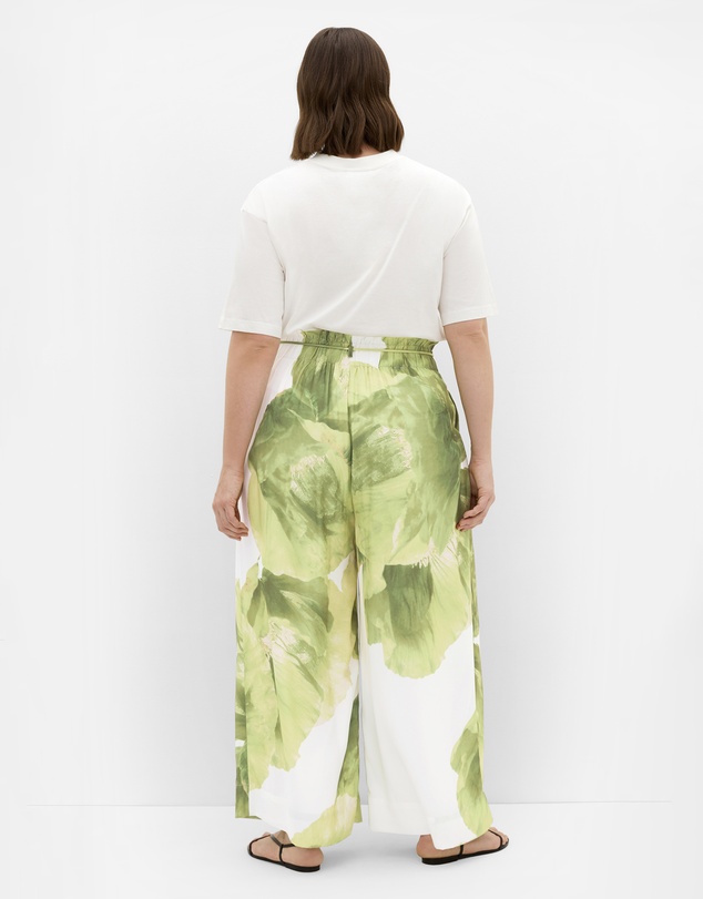 City Chic - Plus size Elisa Matcha Print Wide Leg Pant - ivory