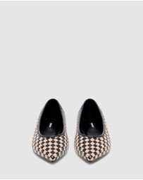 Nine West - Largo