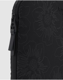 Kate Spade - Kate Spade Reverse Hollyhock Black Puffer Sleeve for 14