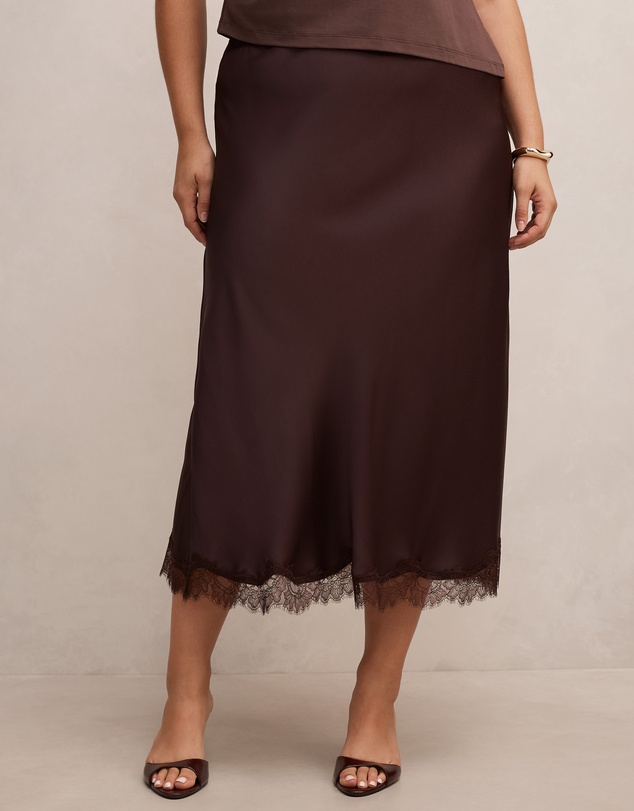 Forever New Curve - Enola Curve Lace Maxi Skirt