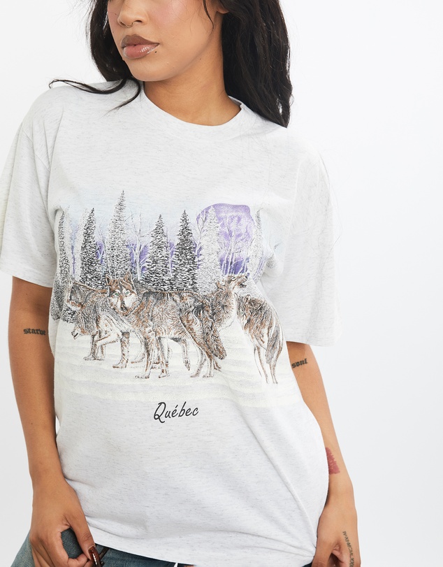 Vintage by The Real Deal - Pre Loved - Vintage Wolf 'Quebec' Wildlife Tee