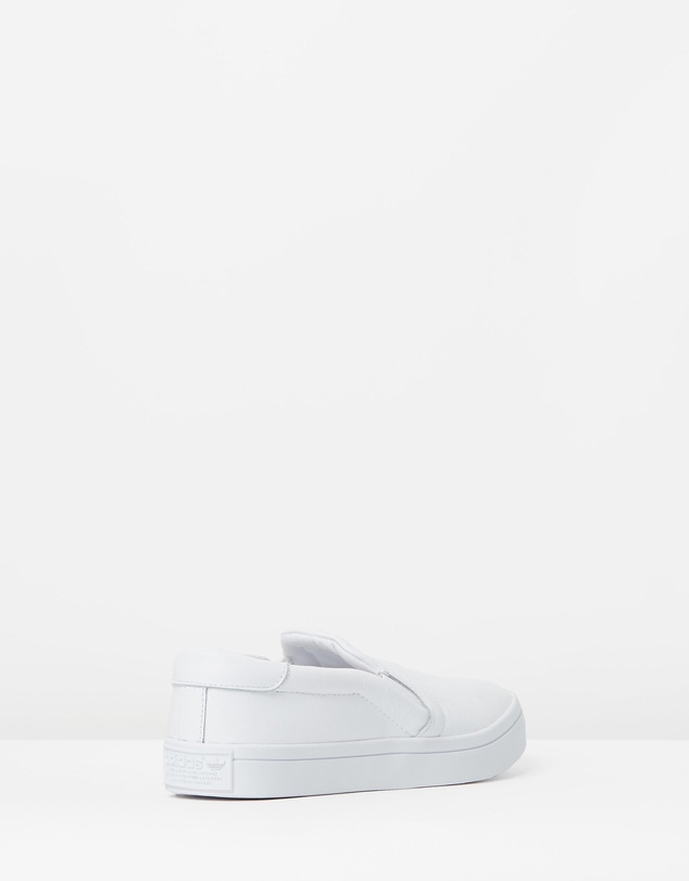 adidas Originals - Courtvantage Slip-On