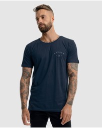 Xander - Fort Tee