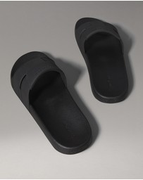 Calvin Klein - Embossed Logo Slides
