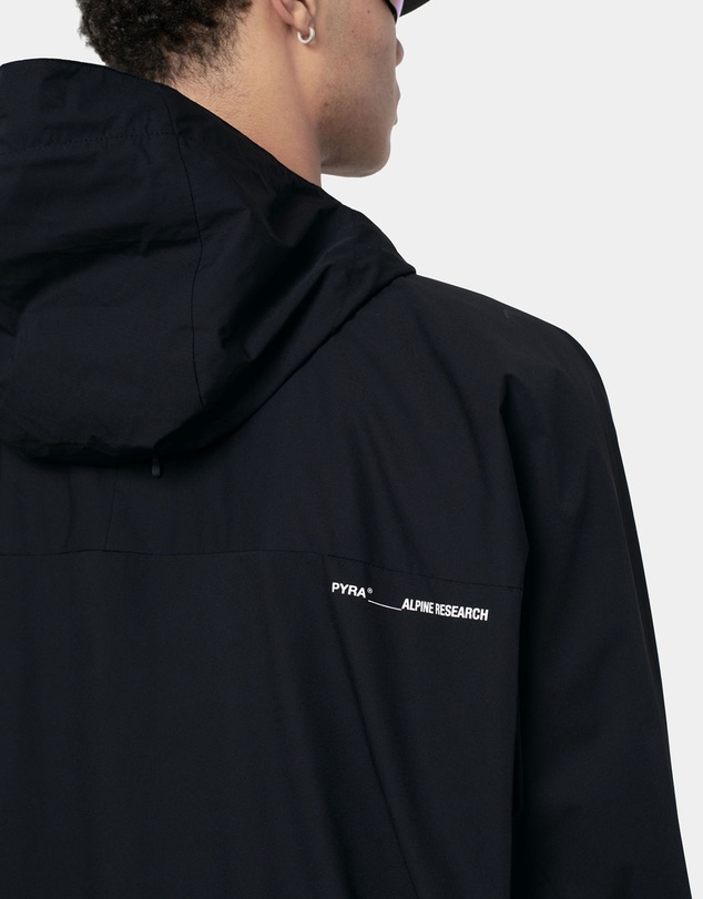 PYRA - CARGO SHELL JACKET- BLACK