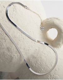 Najo - Herringbone Silver Necklace