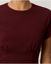 Tussah - London Crepe Midi Dress