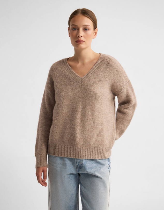 Oxford - Bridgette Alpaca Blend V-Neck