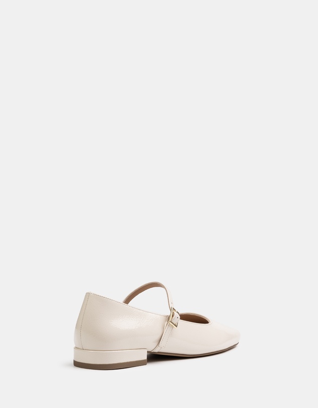 Wittner - Aria Crinkle Patent Leather Mary Janes