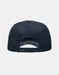 Les Deux - Basketball Player Trucker Cap
