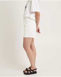 Subtitled - Vahli Denim Jorts