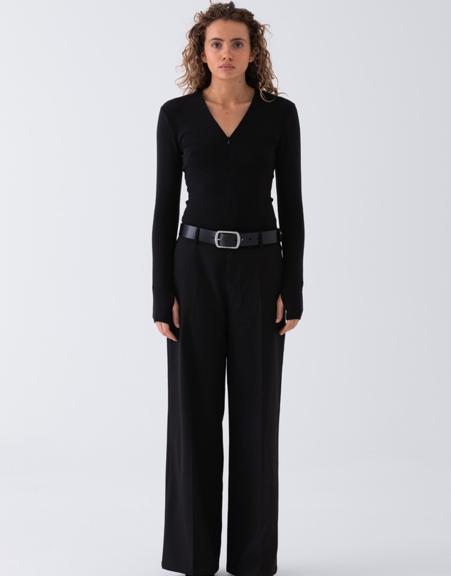 Style Addict - Demi Zip Top