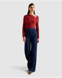 Forever New - Roma Asymmetrical Neck Top