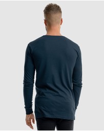 DVNT - Classic Embroidery Long Sleeve Tee